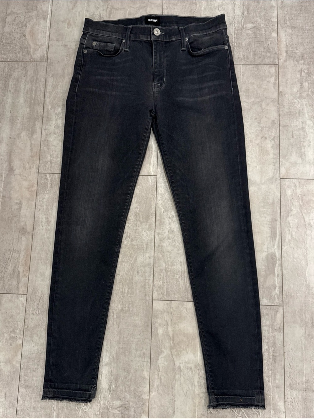 Hudson raw hem skinny jeans gray size 28